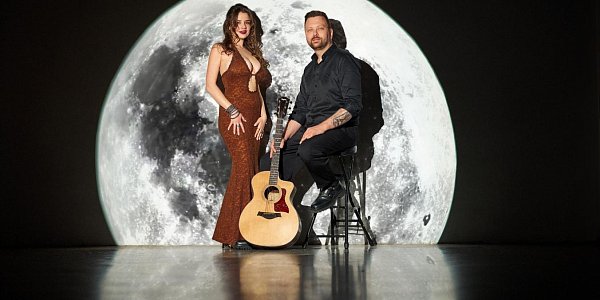 Выступления акустического дуэта "Лунная река" 10.07 и 08.08
